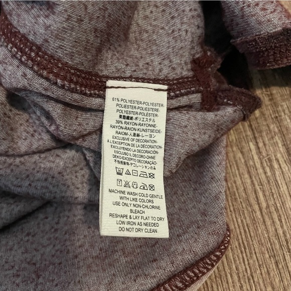 Free People Maroon Velvet T-Shirt Tunic Blouse Size Medium - Picture 5 of 5